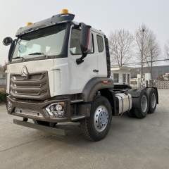 China National Heavy Duty Truck Group HOWO NX 6 × 4 380 horsepower used maintenance tractor (white brown dual color)