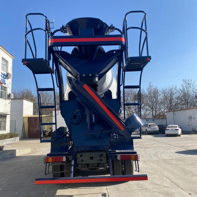 China National Heavy Duty Truck Group HOWO TX 6 × 4 Weichai 380 horsepower 8 cubic meter concrete mixer truck