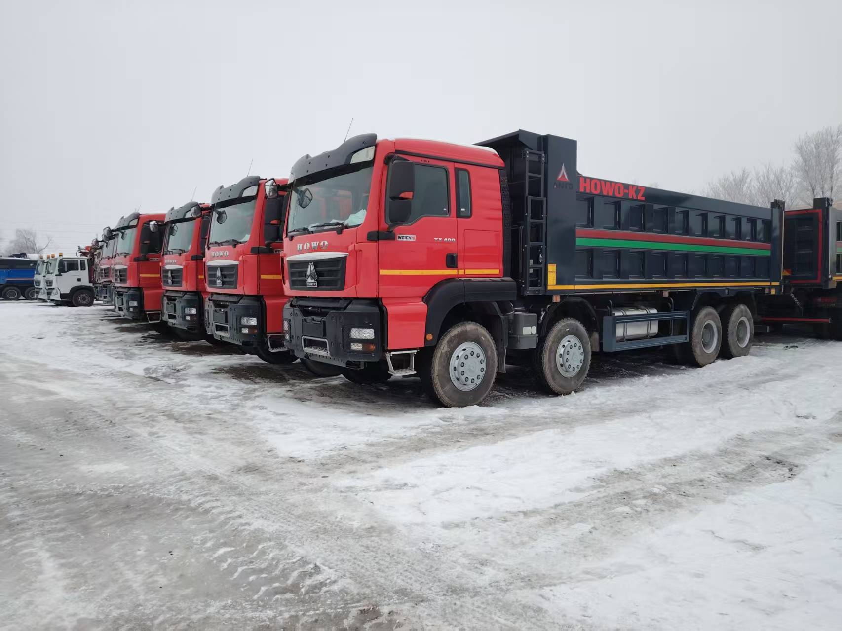 China National Heavy Duty Truck Group HOWO TX 8 × 4 Weichai 400 horsepower dump truck