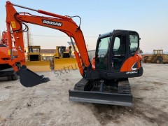 DOOSAN DX60 Mini Crawler Excavator
