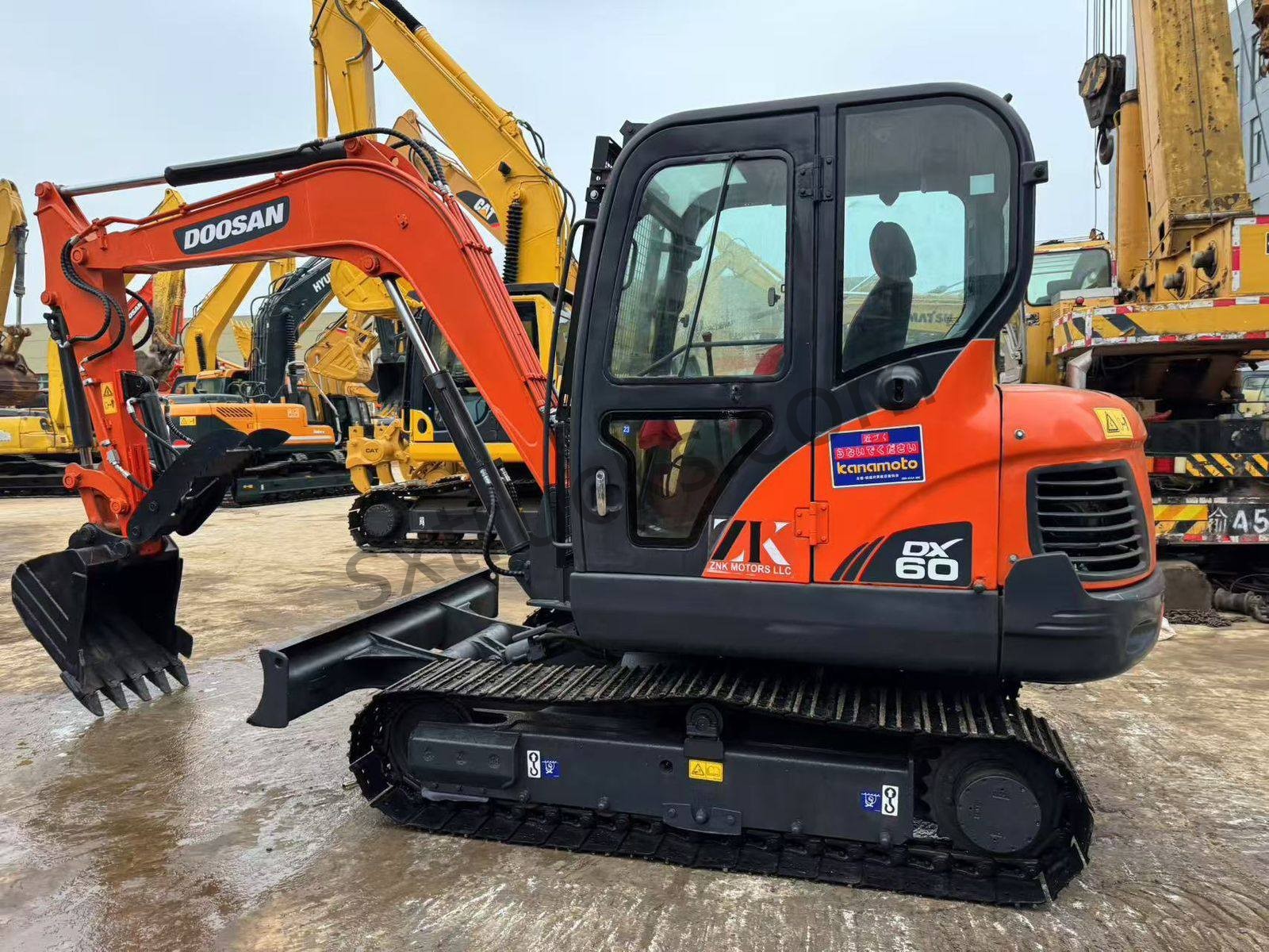 DOOSAN DX60 Mini Crawler Excavator