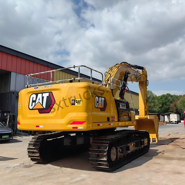 Callaterpir (CAT) 345 Hydraulic Excavator