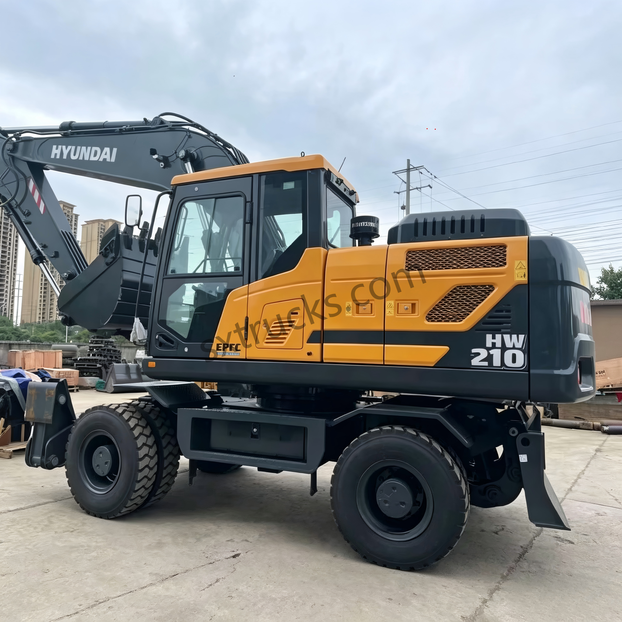 Pelle sur pneus Hyundai HW210