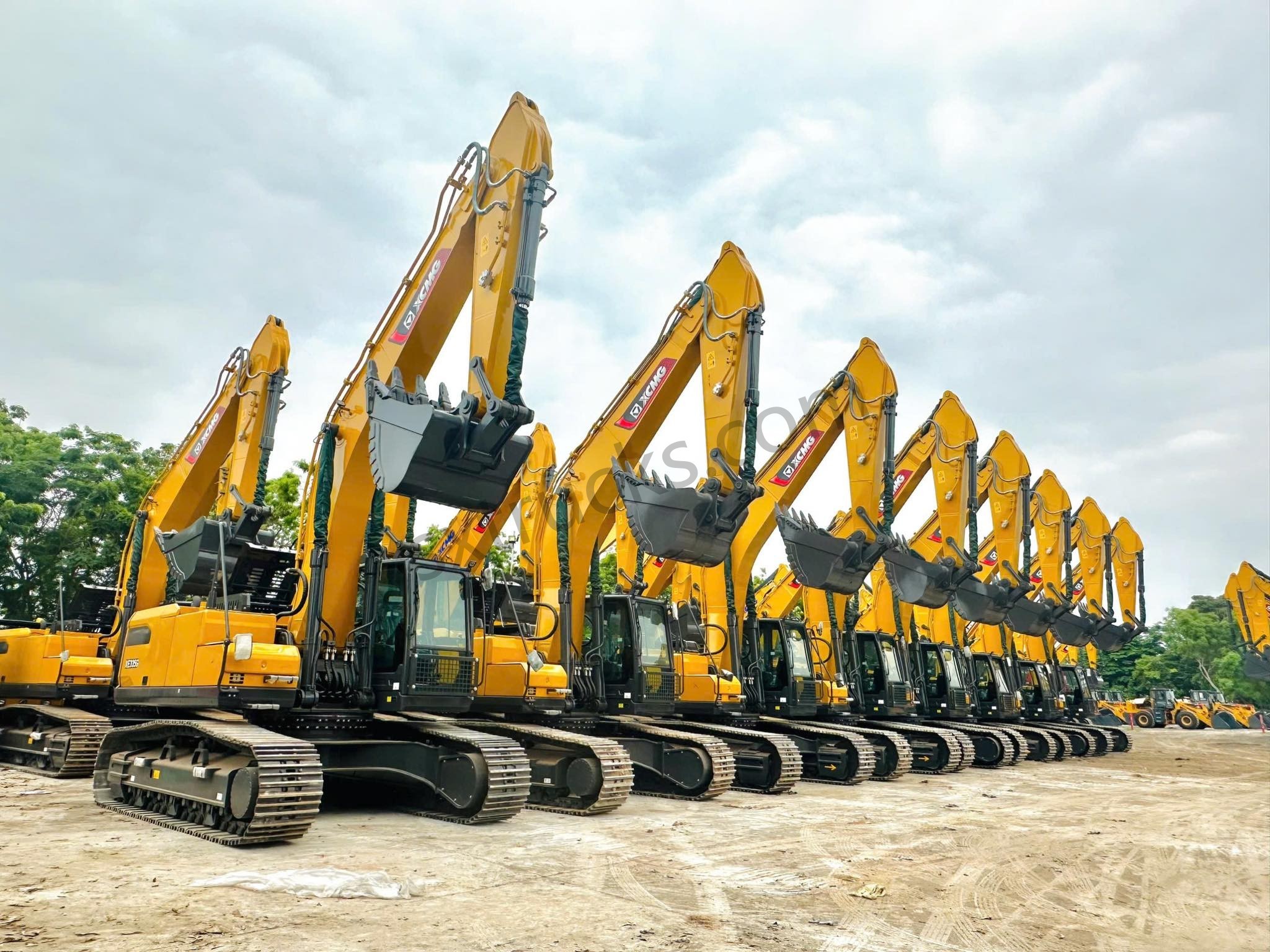 XCMG XE215G Excavator