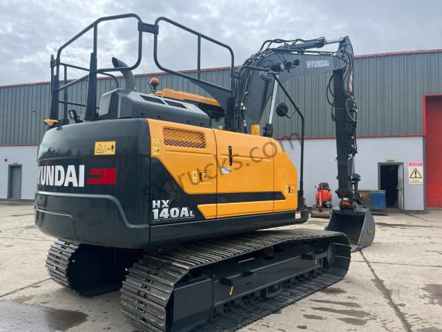 Hyundai HX140AL Crawler Excavator