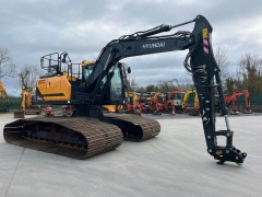 Hyundai HX140AL Crawler Excavator