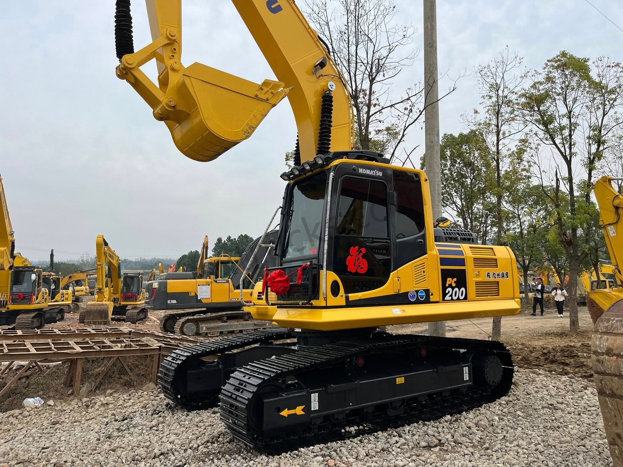 Komatsu PC200 Hydraulic Excavator