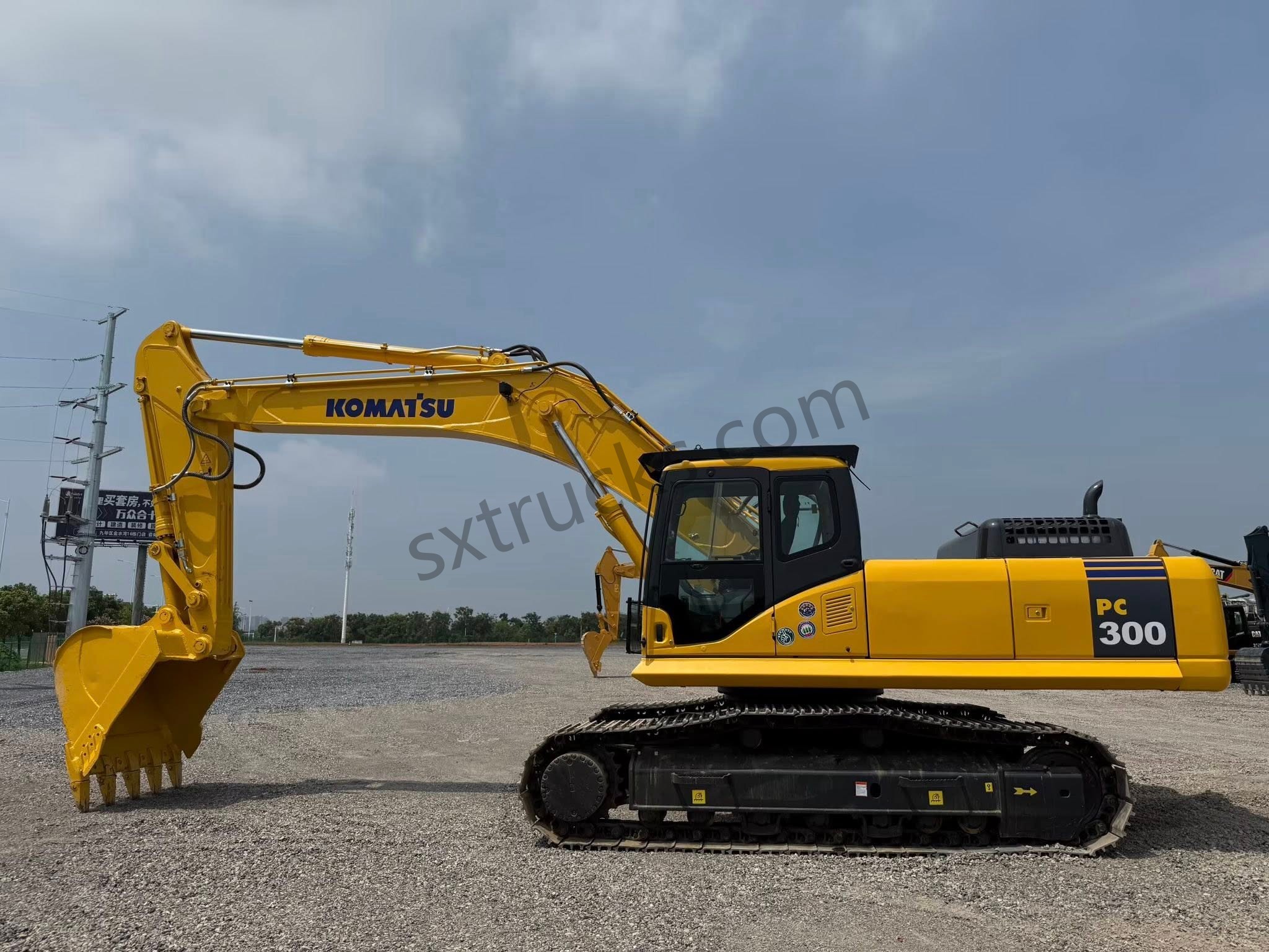 Komatsu PC300 Hydraulic Excavator