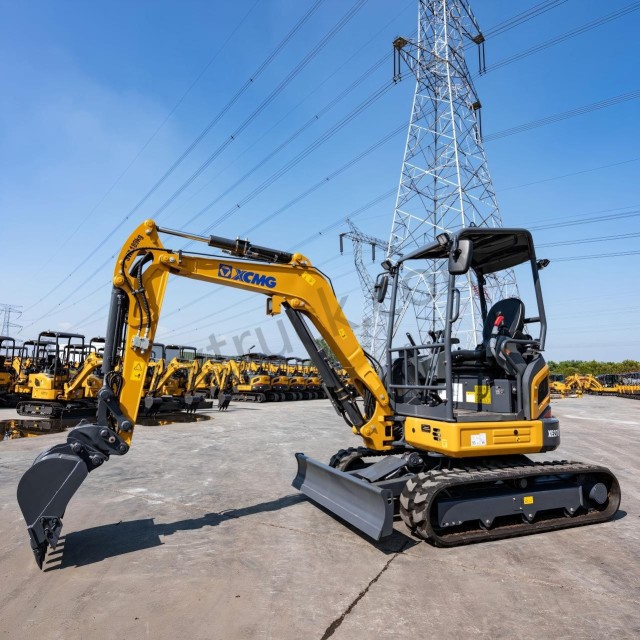 XCMG XE27U Mini Excavator
