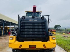 Caterpillar (CAT) 966L Medium Wheel Loader