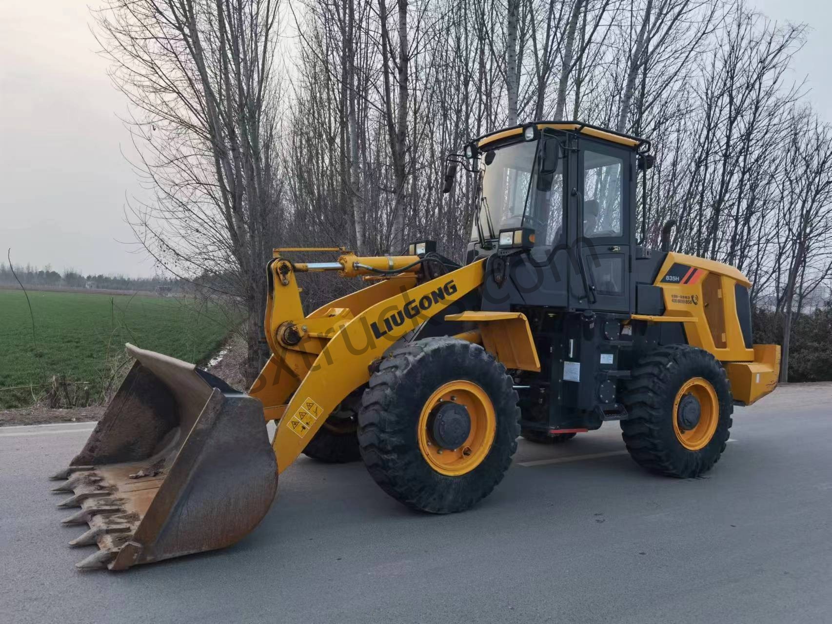 Chargeuse sur pneus LiuGong 835H