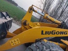Chargeuse sur pneus LiuGong 835H