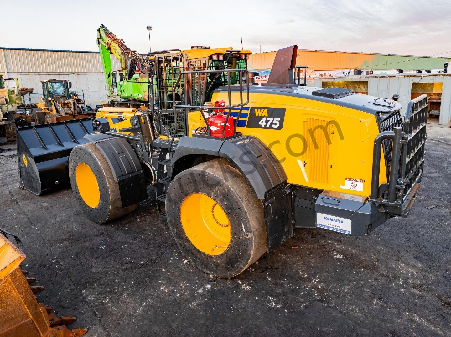 Komatsu WA475-11 Wheel Loader