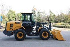 XCMG XC938 Wheel Loader