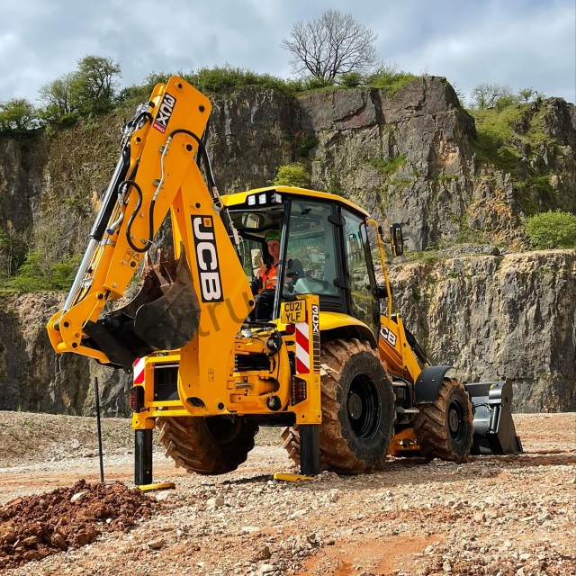 JCB 3CX Backhoe Loader