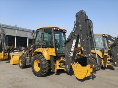 XCMG XC870K Backhoe Loader