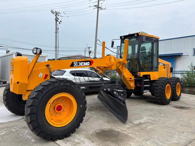 XCMG GR2153 Motor Grader