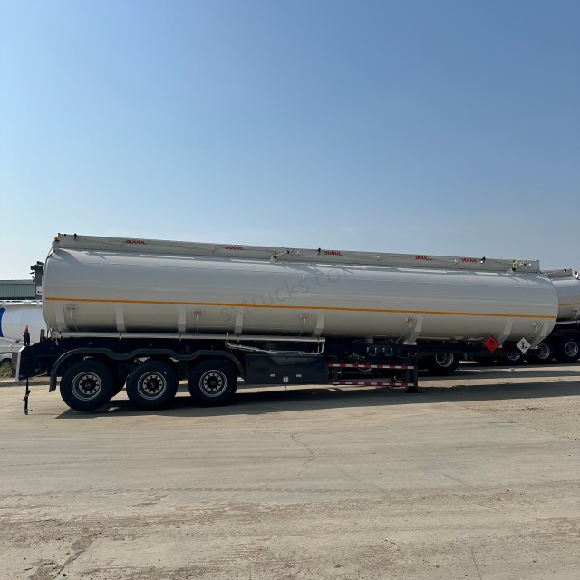 90000L 3-Axle Fuel Tanker Semi-Trailer