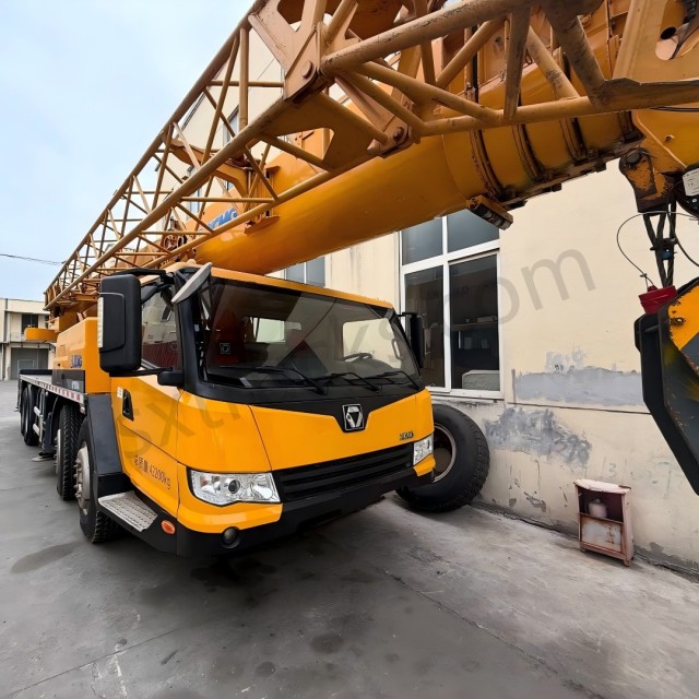 Grue hydraulique sur camion XCMG QY50K-II