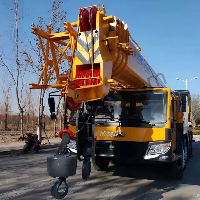 XCMG QY100K-II Truck Crane