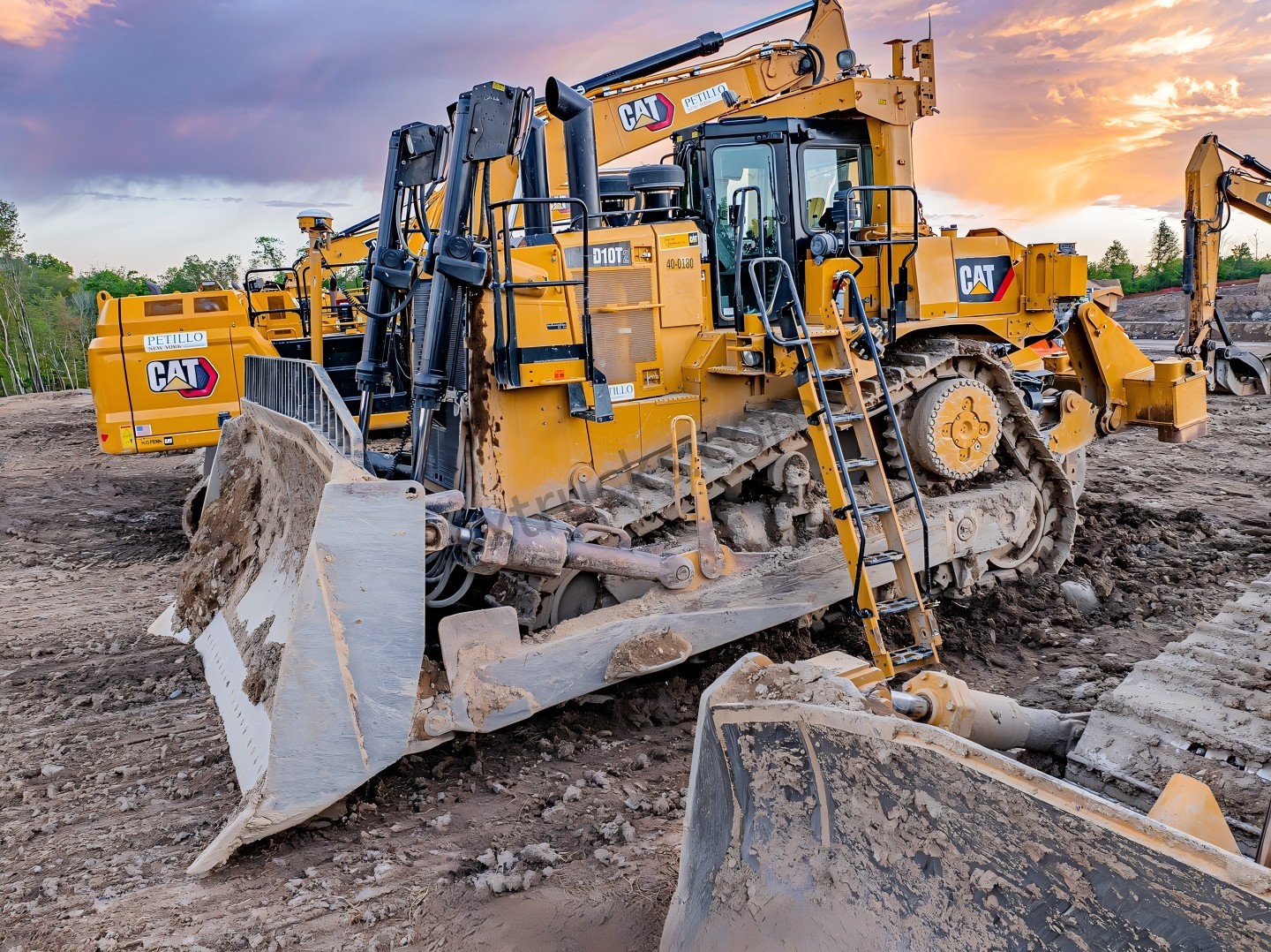 Cat® D10T2 Dozer