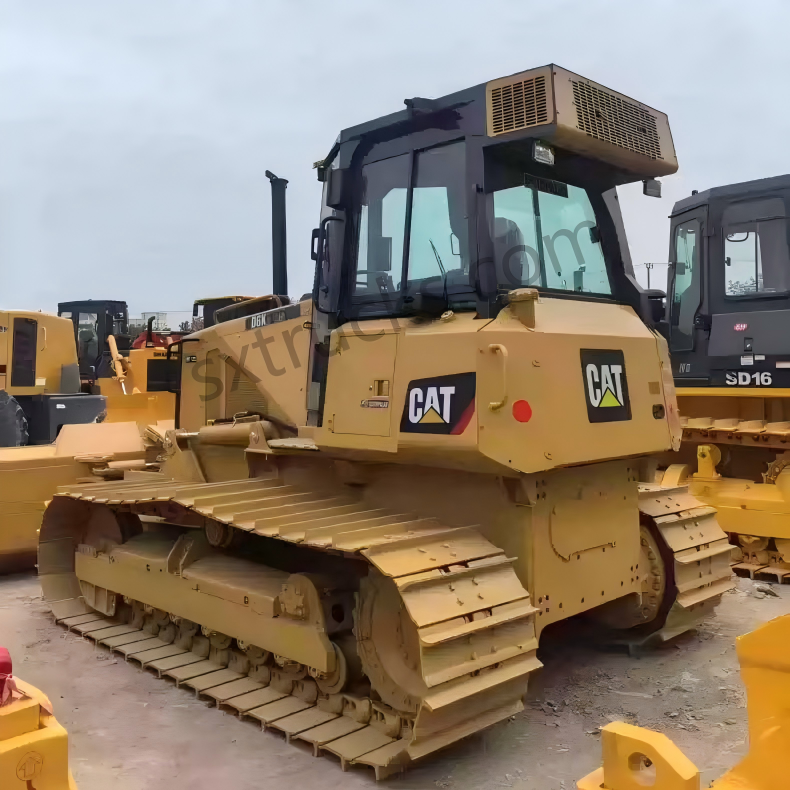 Caterpillar D6K Bulldozer