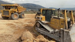 Caterpillar D8R Bulldozer