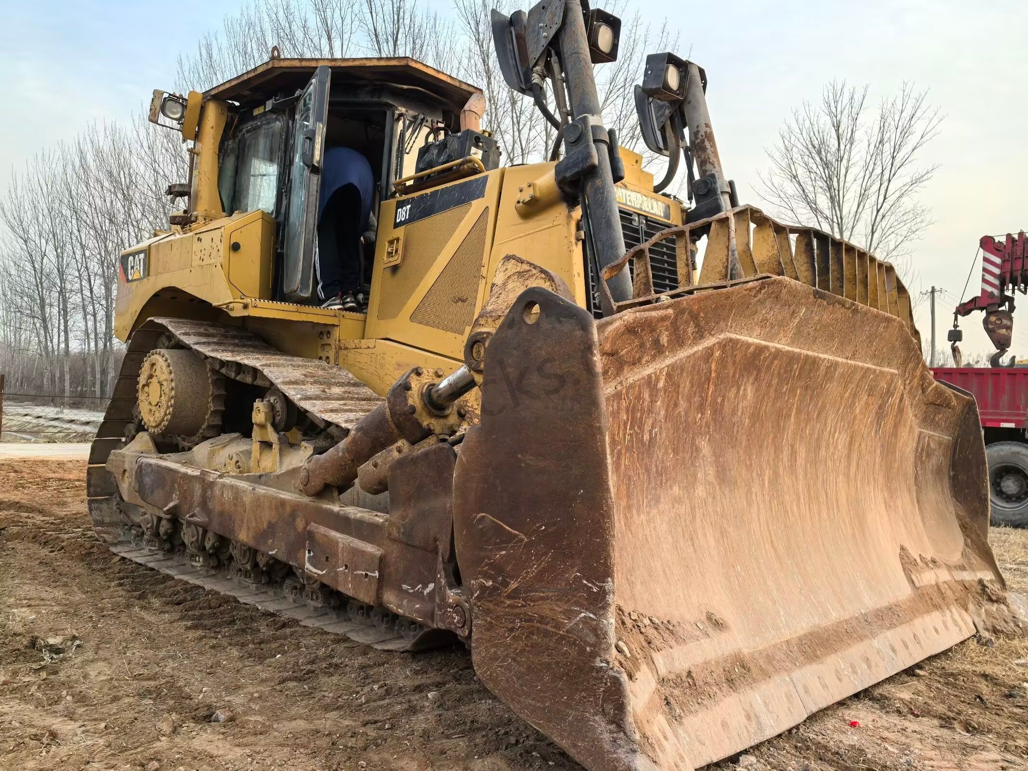 Caterpillar D8T Crawler Dozer