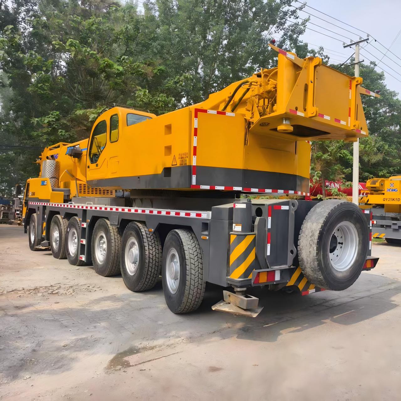 XCMG XCA200 All Terrain Crane