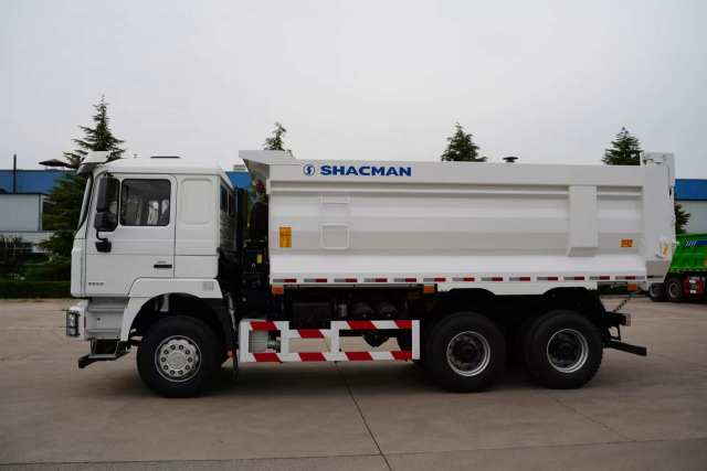 SHACMAN F3000 flagship 6×4 325 horsepower second-hand reconditioned dump truck (white color)