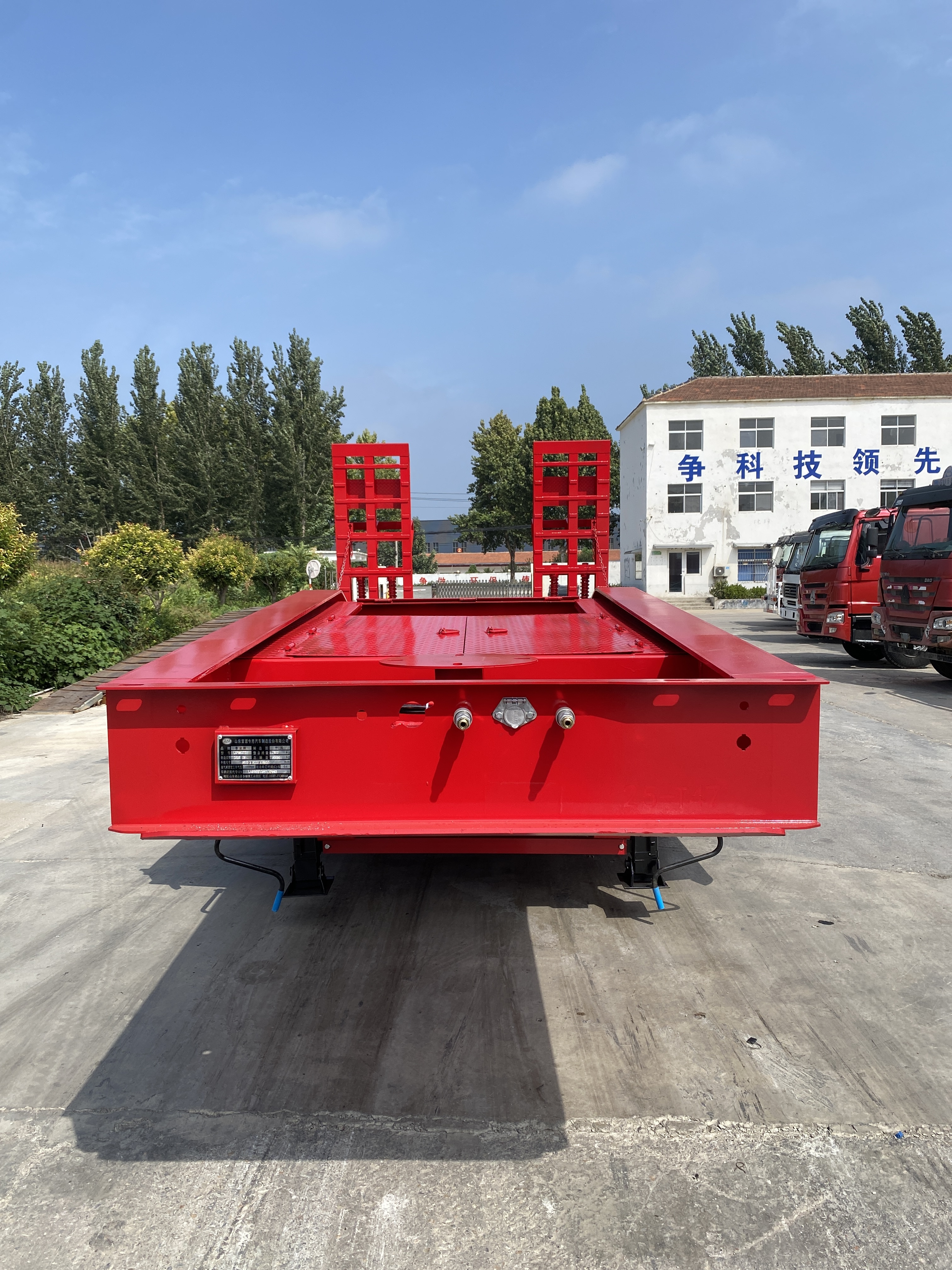 Lowbed Semi Trailer
