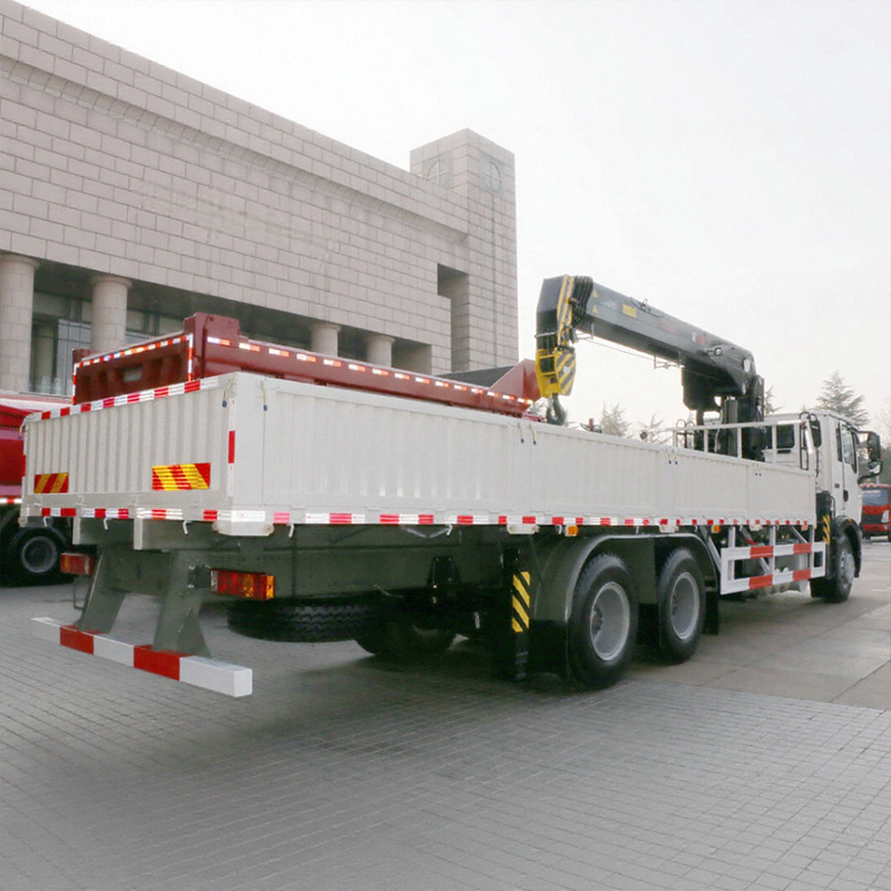 HOWO T5G 6X4 Crane Truck