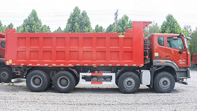 HOHAN N7G 8x4 Dump Truck 371HP