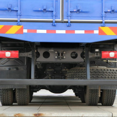 Used shacman delong 8X4 Cargo Truck 12 Wheels 371HP truck