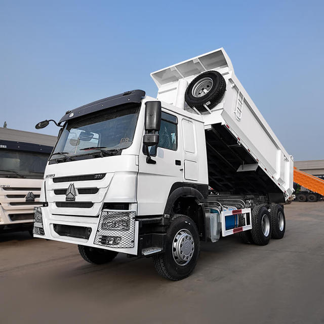Used Howo 6×4 U-shaped Bucket Dump Truck 371HP
