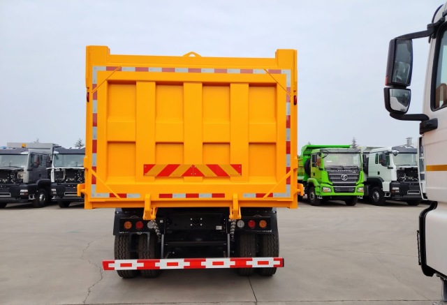 Used SHACMAN F3000 6×4 380HP Dump Truck