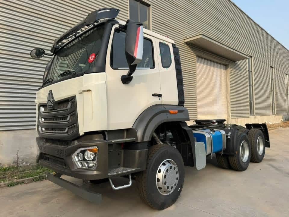 Used Howo NX 6×4 Tractor Truck