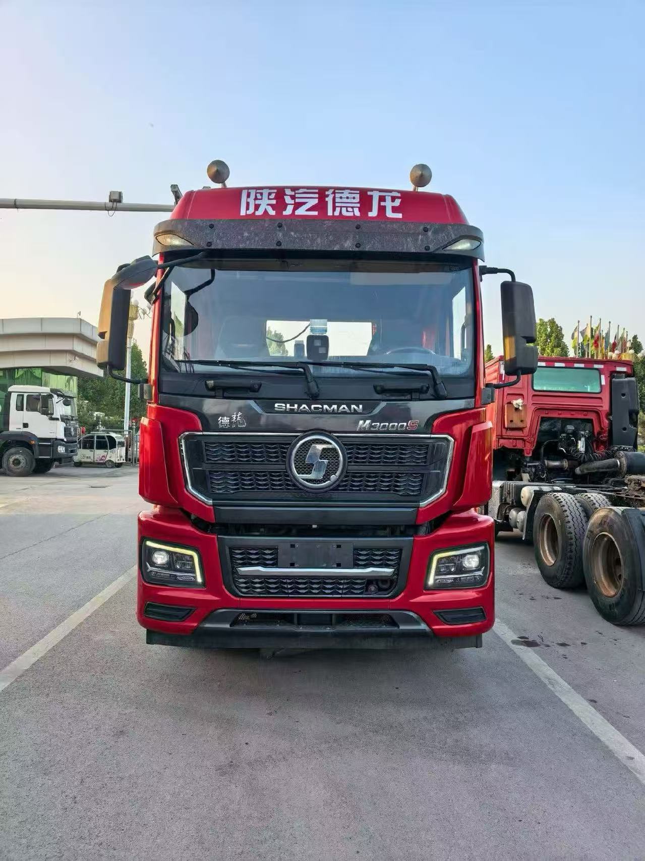 Used Shacman M3000S 6x4 tractor truck