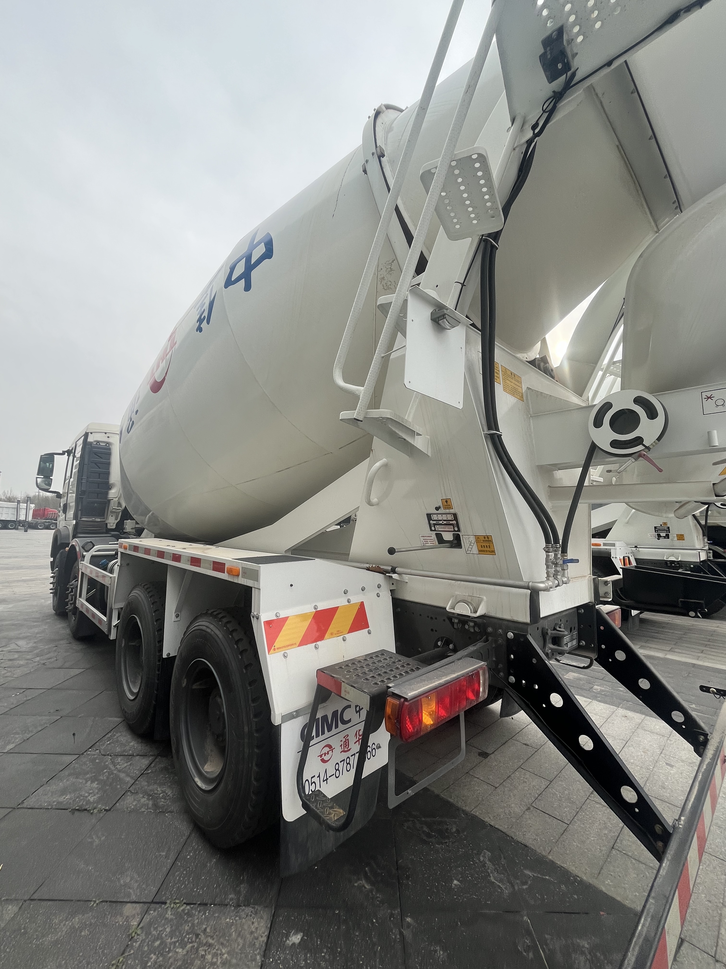 HOWO T5G 8×4 Concrete Mixer Truck