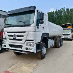 Howo 8x4 Sprinkler Water Tank Truck