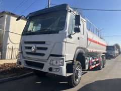 Lorry Oil Fuel Tanker Truck