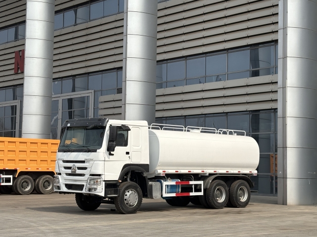 HOWO TX 6X4 Water Tank Truck