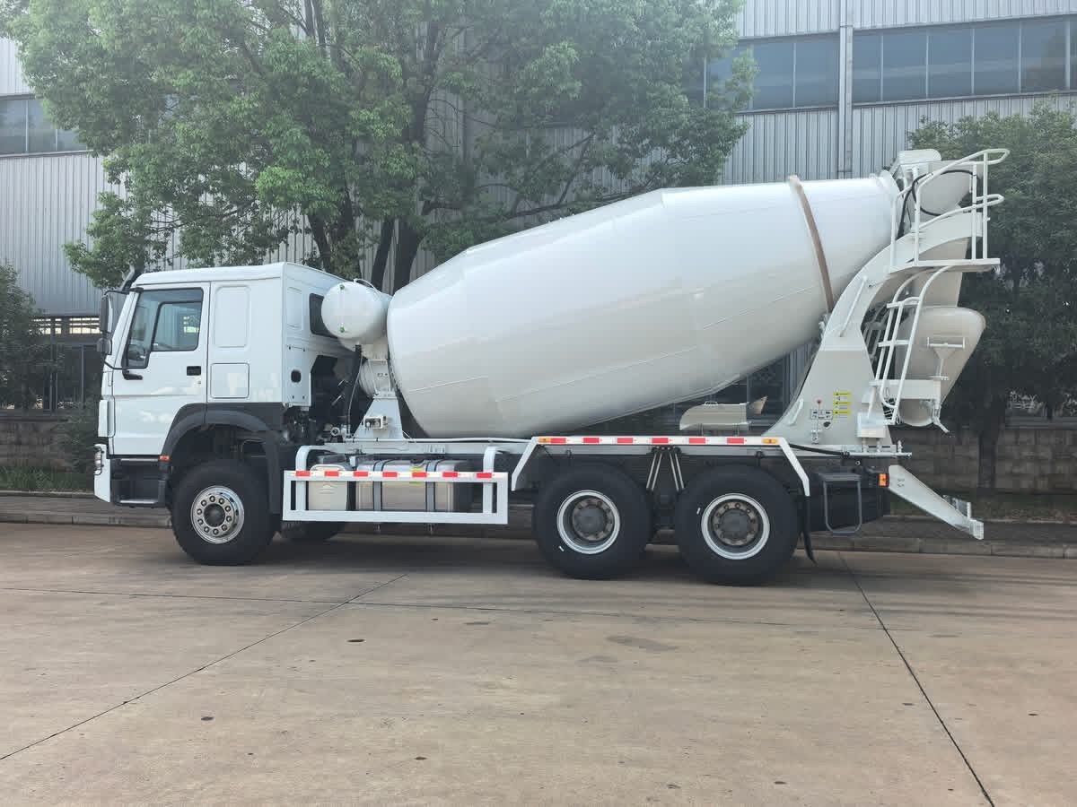Howo Cement Concrete Mixer Truck