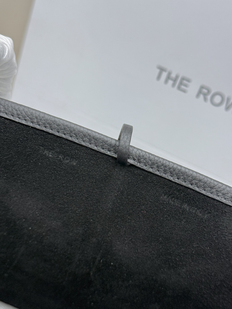 The Row Park Edge 小号トートバッグ｜シンプルでエレガントなデザイン｜高品質レザー｜通勤・ビジネスに最適｜ブラック