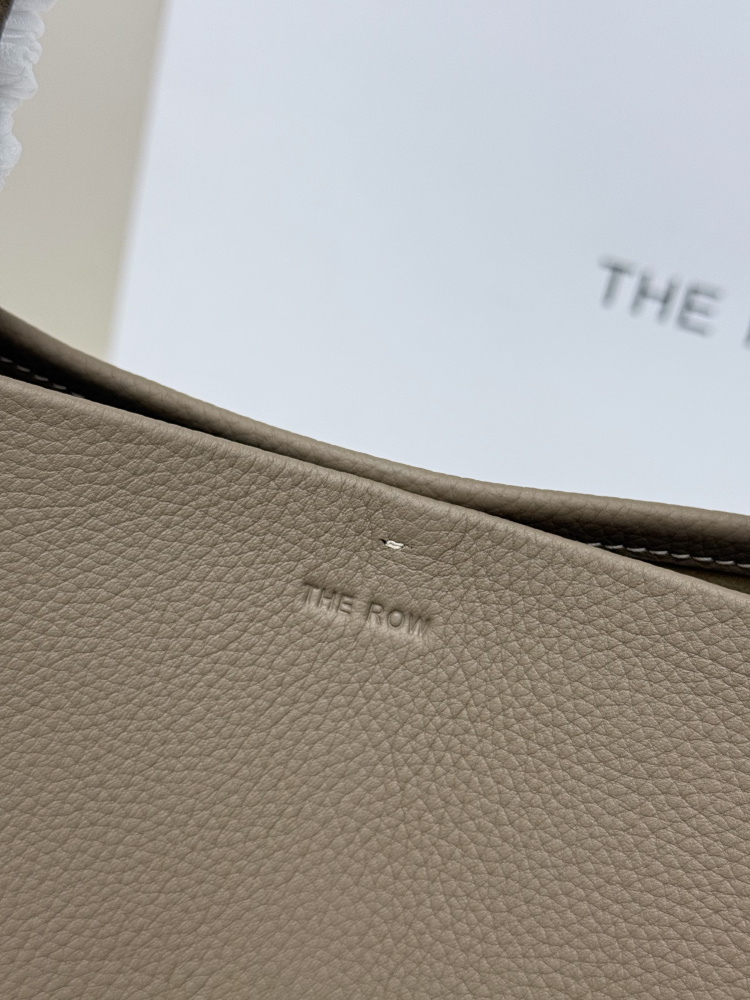 The Row Park Edge 小号トートバッグ グレー｜高品質レザー｜シンプルで洗練されたデザイン｜通勤・ビジネスに最適｜灰色