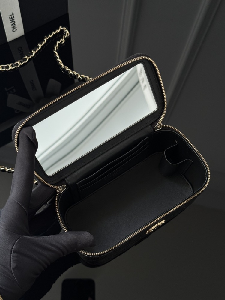 CHANEL（シャネル）クラシックヴァニティケース 化粧箱バッグ コピー品