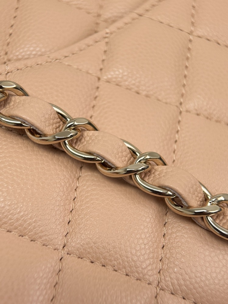 CHANEL（シャネル）クラシックフラップ（CF）方胖子 / 小型バッグ ベージュ ラムスキン + シルバー金具 コピー品