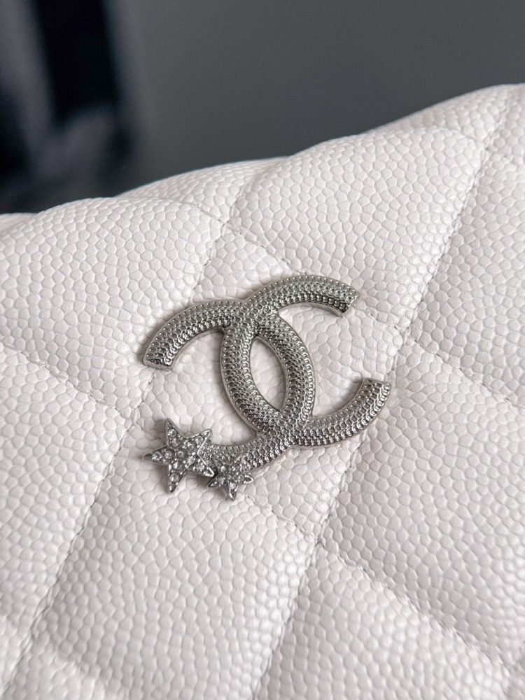 CHANEL（シャネル）25B スター型ランチボックスバッグ ホワイト コピー品
