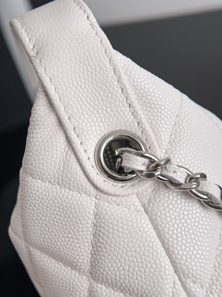 CHANEL（シャネル）25B スター型ランチボックスバッグ ホワイト コピー品