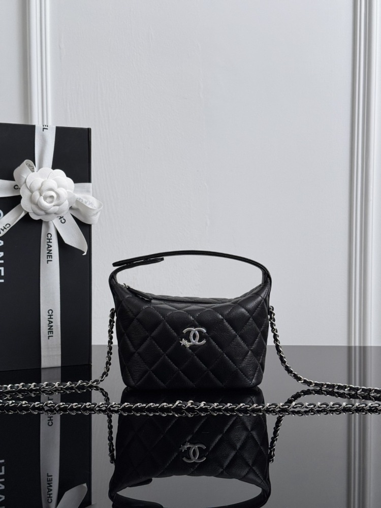 CHANEL（シャネル）25B スター型ランチボックスバッグ ブラック コピー品